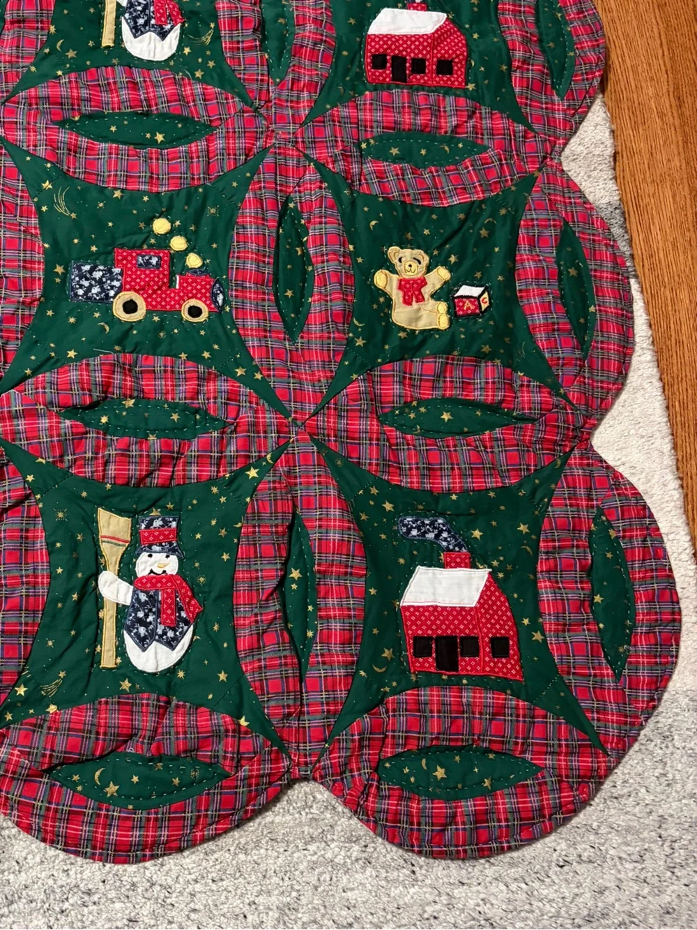 Vtg Hand-Sewn Christmas Quilt Double Wedding Ring Red Green Snowman Train 62x49